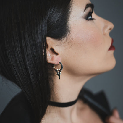 MYSTIC CREST EARRINGS